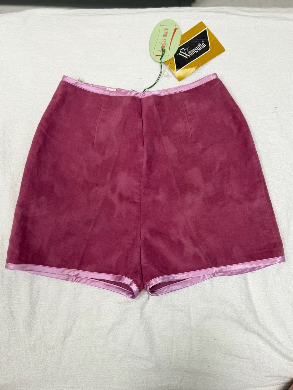 Vintage 70s Douglas Marc Pink Velveteen Hot Pants Shorts NWT 7/8